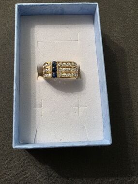 Estate Gold Tone Fashion,Signet Blue/Clear Stone Ring - Item 406
